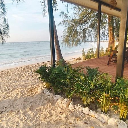 2-Bedroom Beach Front Chaloklum Bagian luar foto