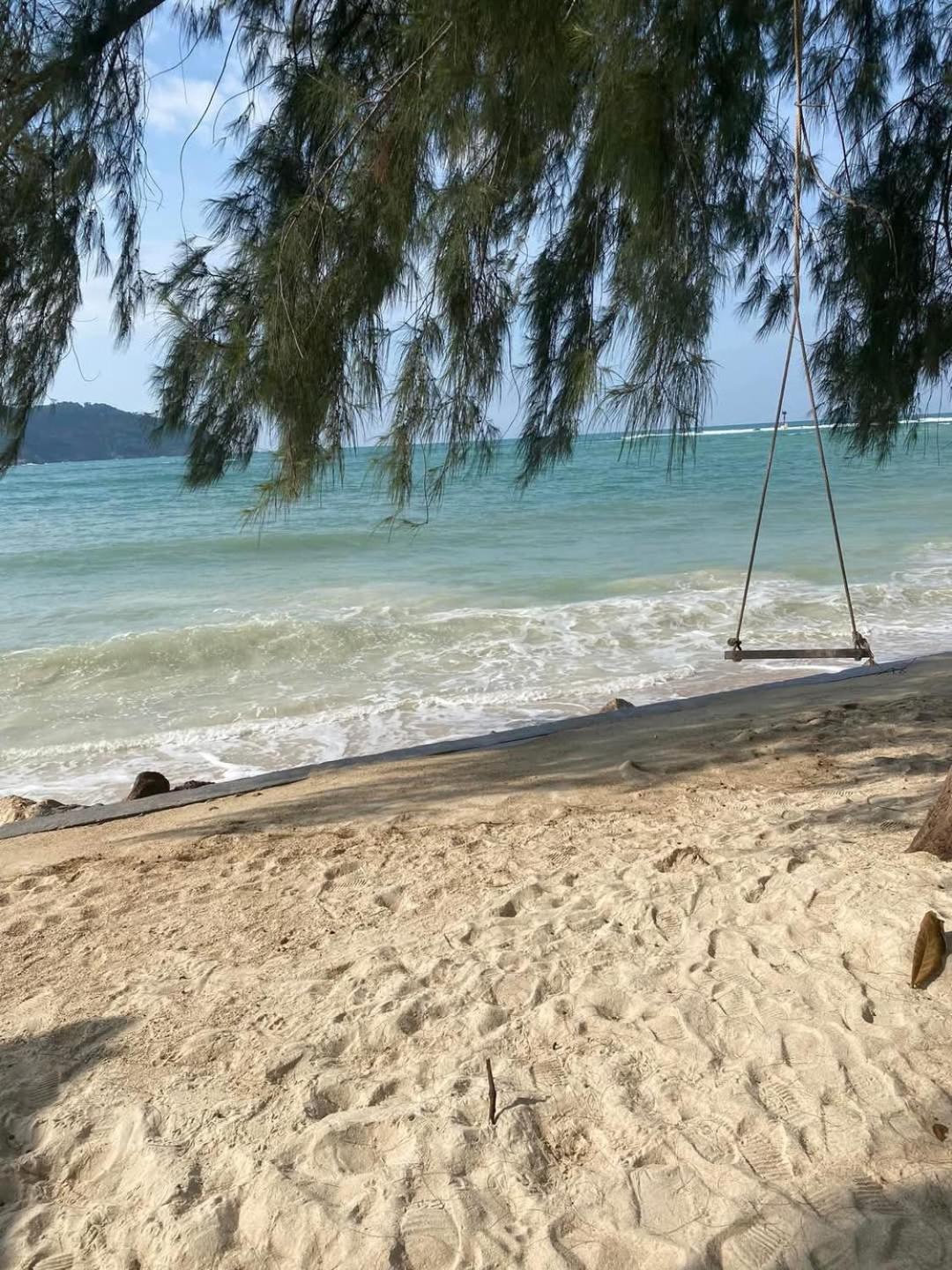 2-Bedroom Beach Front Chaloklum Bagian luar foto
