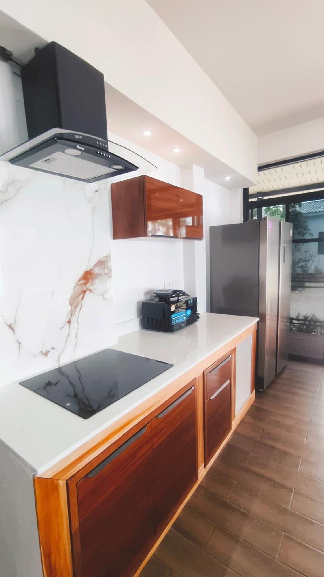 2-Bedroom Beach Front Chaloklum Bagian luar foto